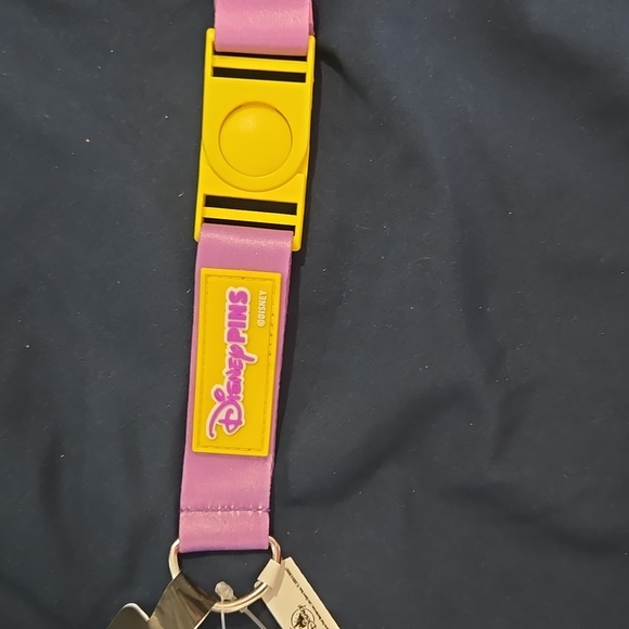 Disney Parks Pins Figment Reversible Pin Lanyard & Keychain Combo NWT - Picture 4 of 10